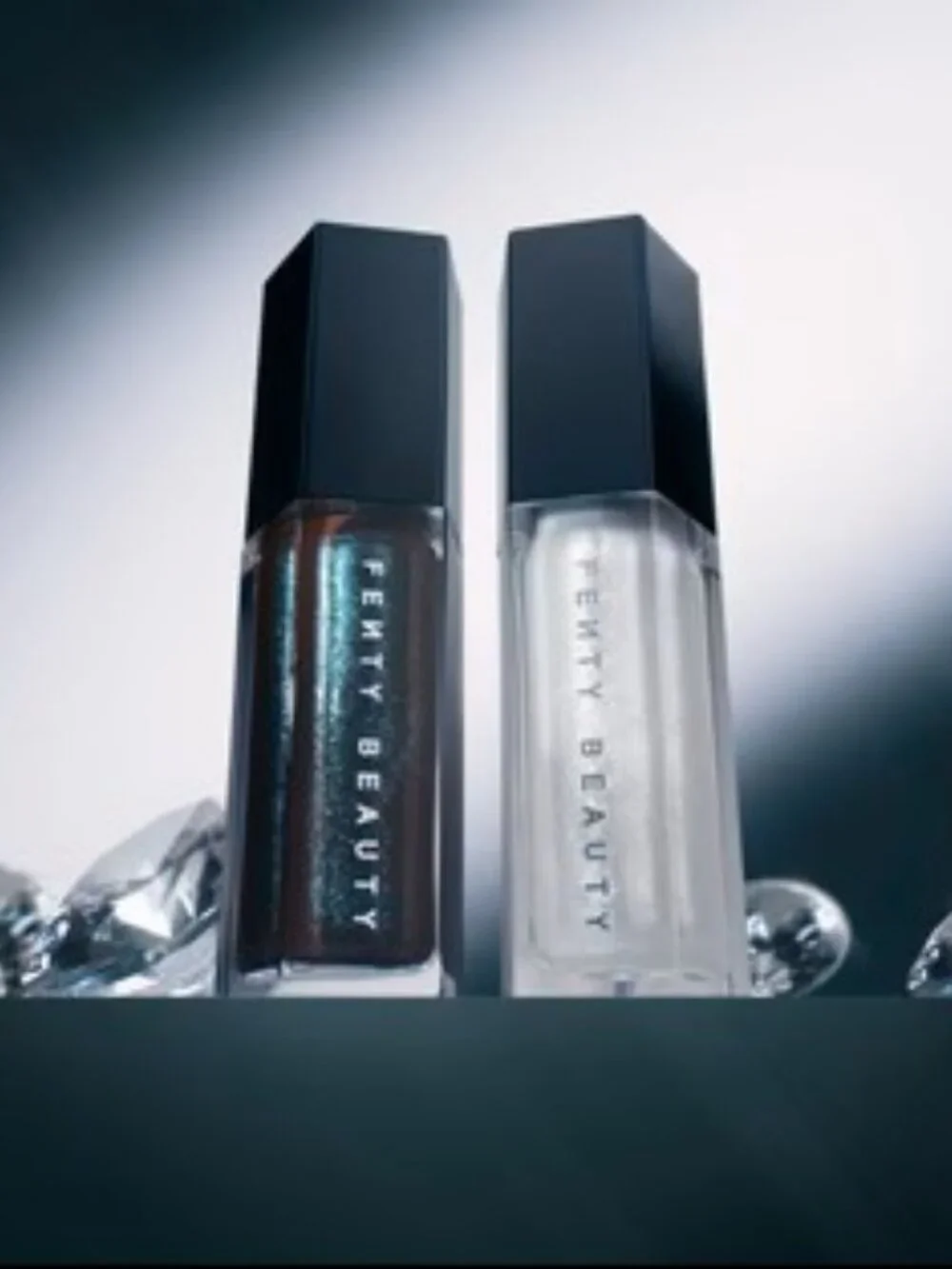 Fenty Beauty Gloss Bomb Universal Lip Luminizer in Caviar Crystalz